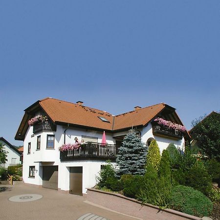 Gaestehaus Klein Hilders Buitenkant foto